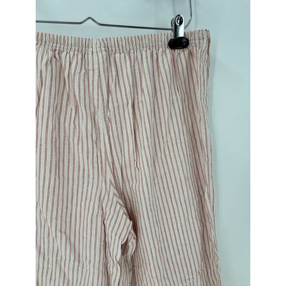 Xhilaration Pants Womens Large Red White Vertical Striped 100% Cotton Capris - Picture 9 of 16
